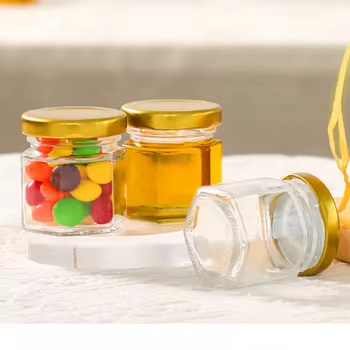 Mini Hexagon Glass Honey Jars 1.5 oz Party Favors with Dippers Lids for Jelly and Baby Food